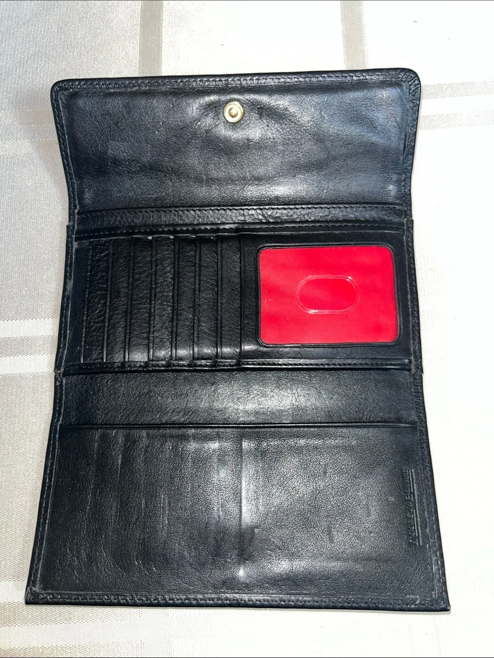 Dooney & Bourke Black Leather Key & Card Holder with Whipstitch Trim